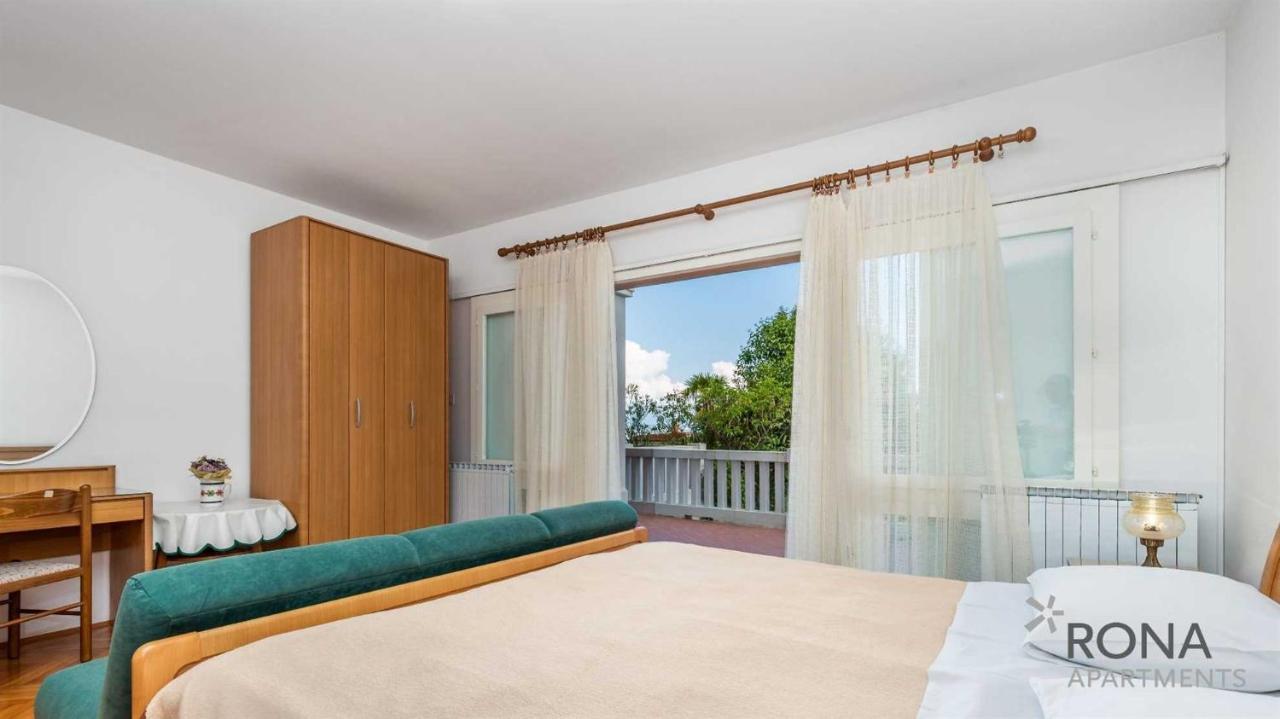 Rona Apartments Ani Ičići Extérieur photo
