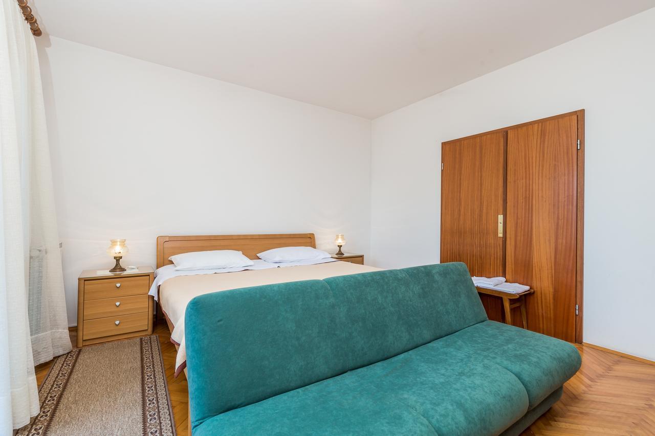 Rona Apartments Ani Ičići Extérieur photo