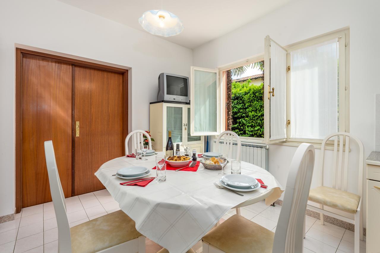 Rona Apartments Ani Ičići Extérieur photo