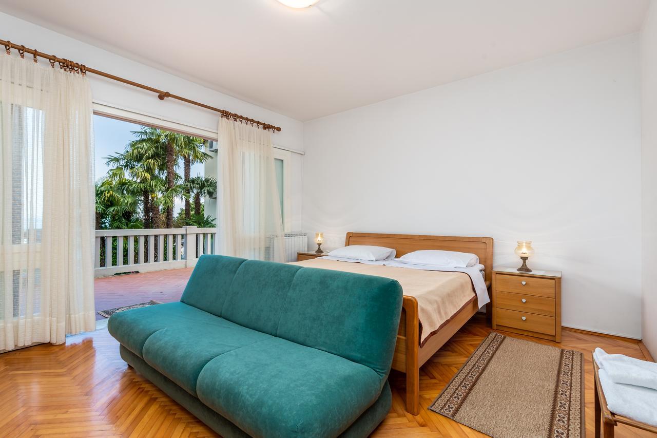 Rona Apartments Ani Ičići Extérieur photo