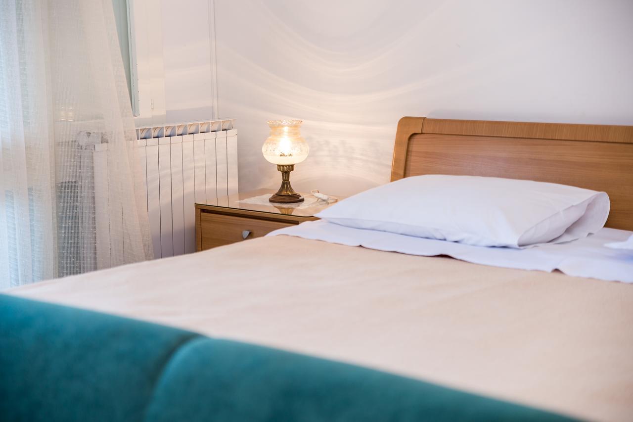 Rona Apartments Ani Ičići Extérieur photo