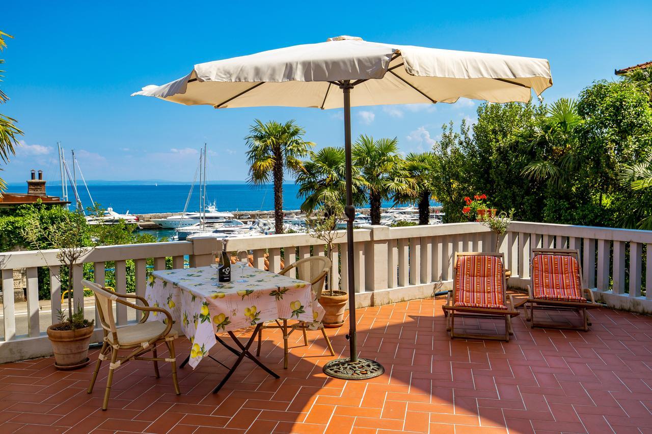 Rona Apartments Ani Ičići Extérieur photo