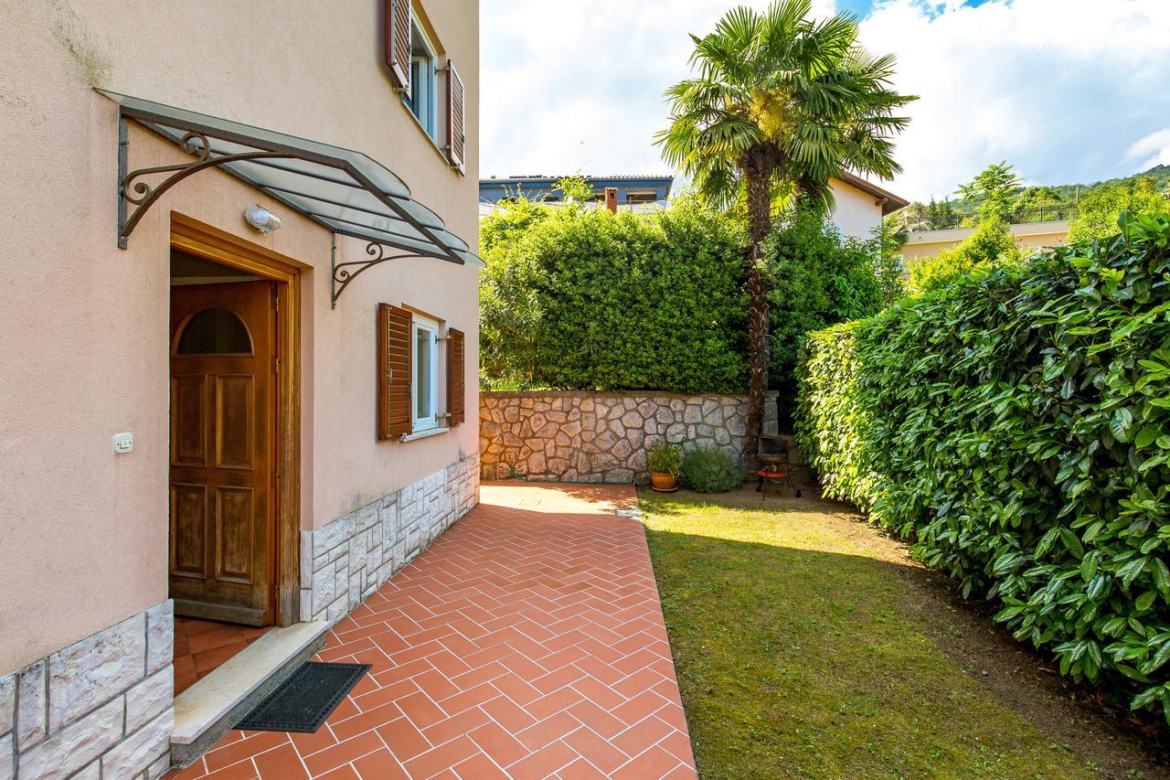 Rona Apartments Ani Ičići Extérieur photo