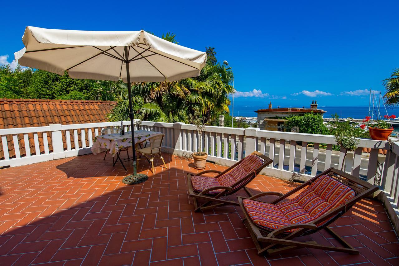 Rona Apartments Ani Ičići Extérieur photo