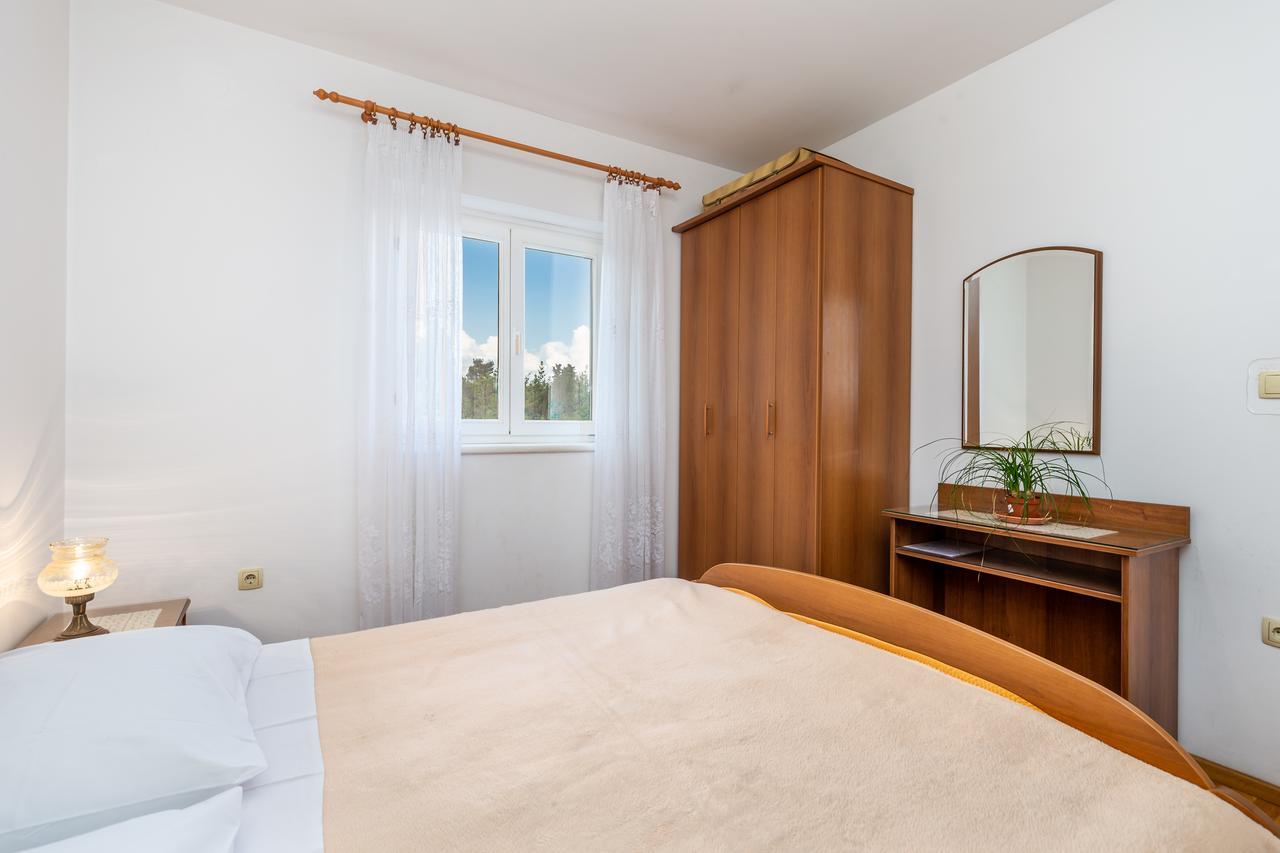 Rona Apartments Ani Ičići Extérieur photo